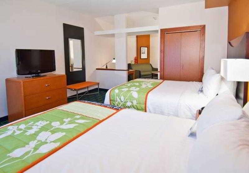 Fairfield Inn & Suites By Marriott Oklahoma City Nw Expressway/Warr Acres מראה חיצוני תמונה