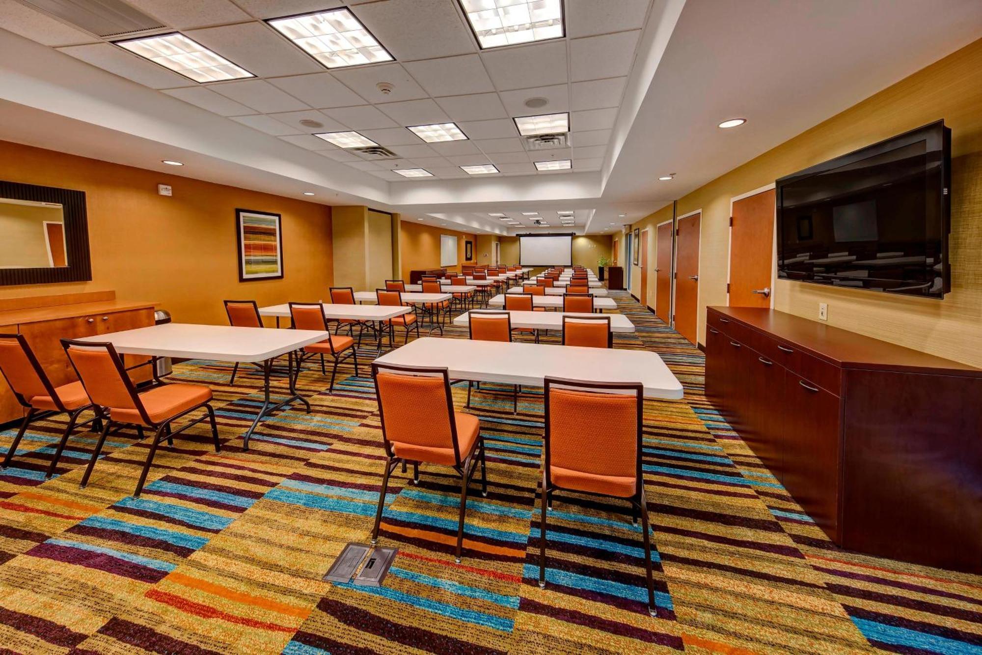 Fairfield Inn & Suites By Marriott Oklahoma City Nw Expressway/Warr Acres מראה חיצוני תמונה